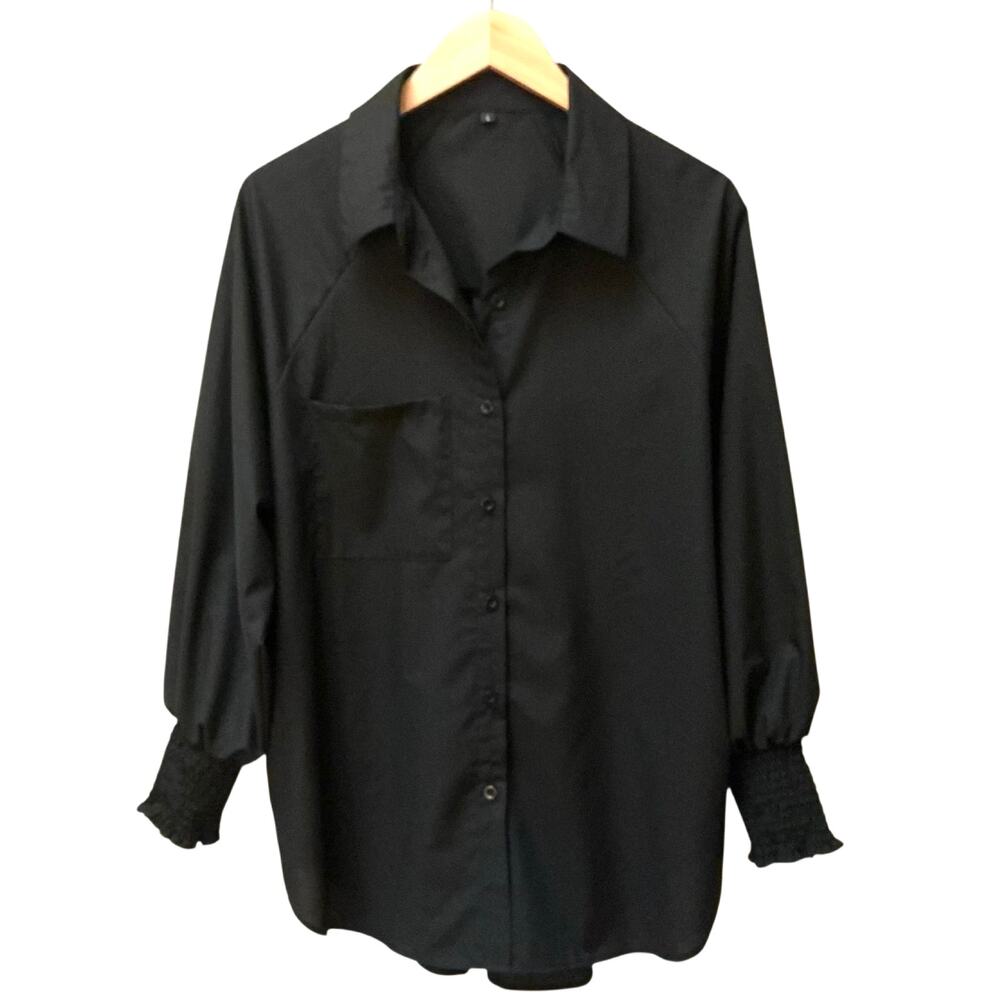Black Button Down Shirt Smocked Cuffs Pockets Size L Oversized No-Iron